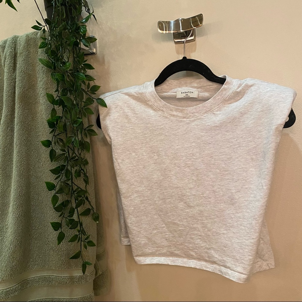 aritzia top